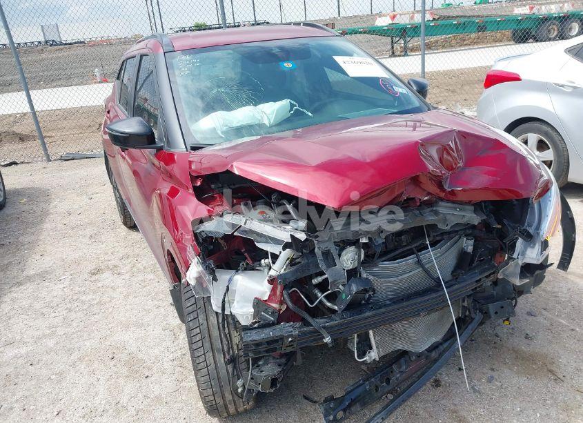 Photo 6 of 2021 Nissan Kicks SR XTRONIC CVT (VIN 3N1CP5DV4ML565827)