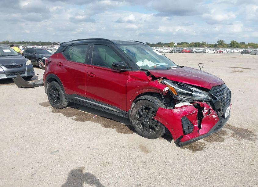 2022 Nissan Kicks SR XTRONIC CVT (VIN 3N1CP5DV4NL495988) main photo