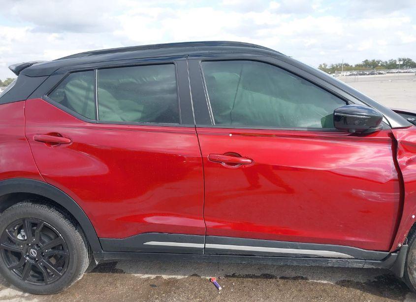 Photo 13 of 2022 Nissan Kicks SR XTRONIC CVT (VIN 3N1CP5DV4NL495988)