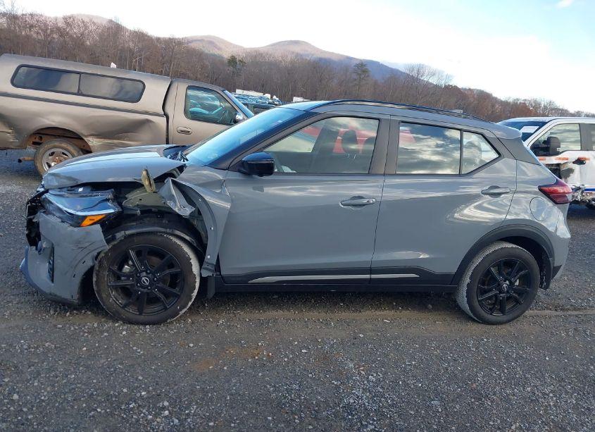 Photo 14 of 2023 Nissan Kicks SR XTRONIC CVT (VIN 3N1CP5DV4PL572135)