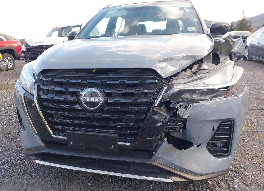 Photo 18 of 2023 Nissan Kicks SR XTRONIC CVT (VIN 3N1CP5DV4PL572135)