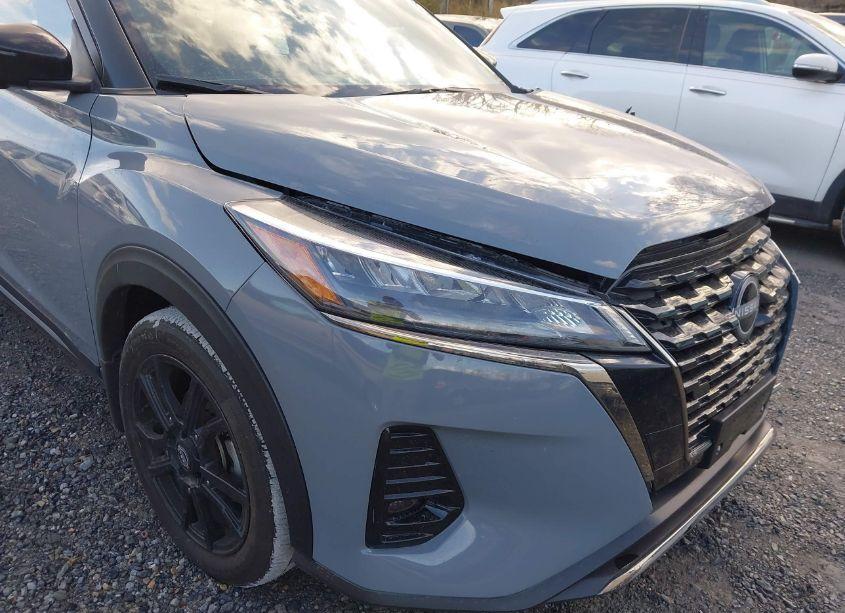 Photo 21 of 2023 Nissan Kicks SR XTRONIC CVT (VIN 3N1CP5DV4PL572135)