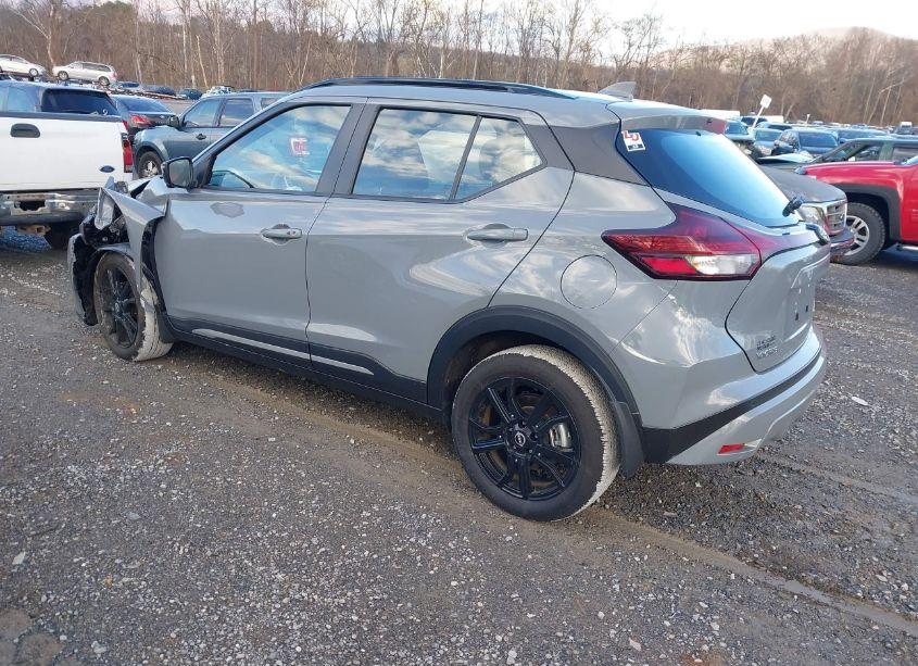 Photo 3 of 2023 Nissan Kicks SR XTRONIC CVT (VIN 3N1CP5DV4PL572135)