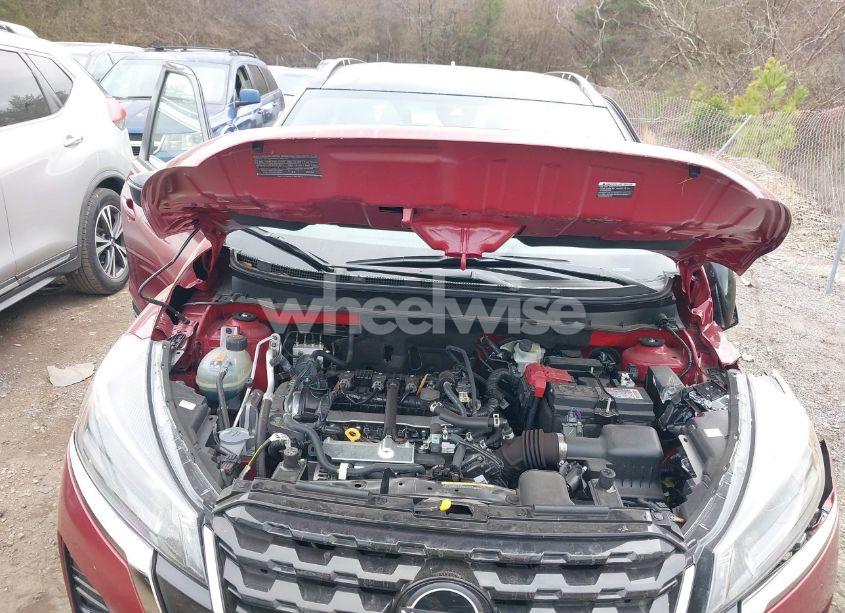 Photo 10 of 2024 Nissan Kicks SR (VIN 3N1CP5DV4RL475858)