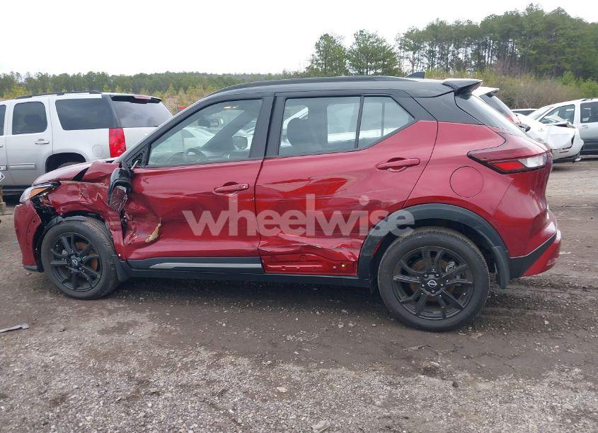 Photo 14 of 2024 Nissan Kicks SR (VIN 3N1CP5DV4RL475858)