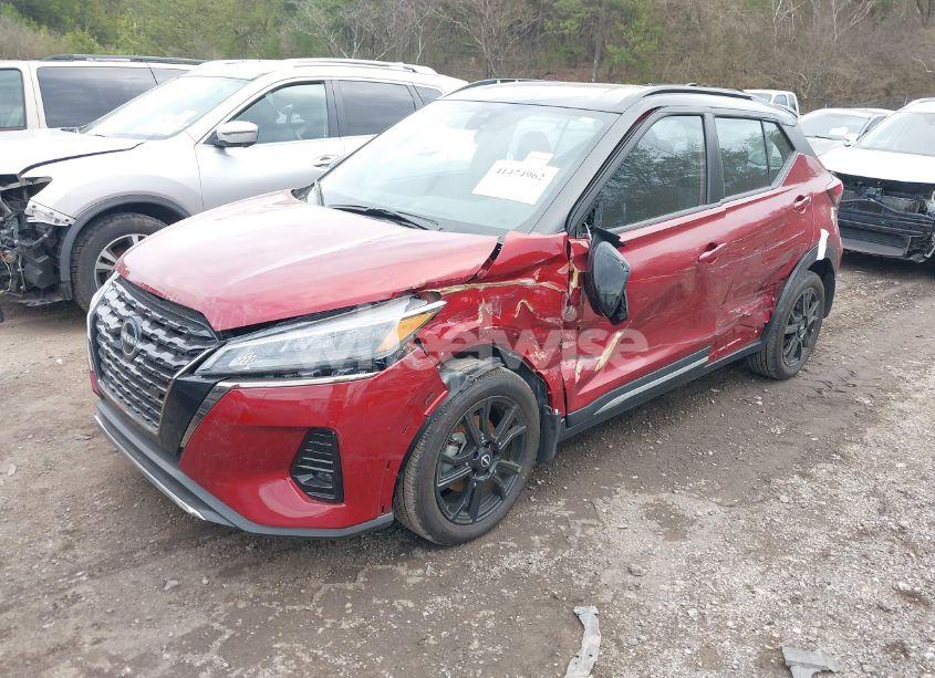 Photo 2 of 2024 Nissan Kicks SR (VIN 3N1CP5DV4RL475858)