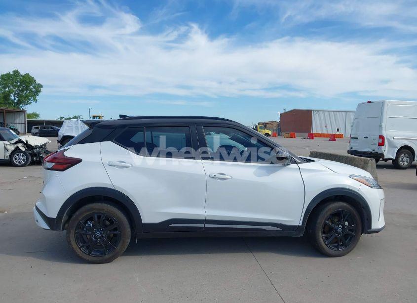 Photo 14 of 2024 Nissan Kicks SR XTRONIC CVT (VIN 3N1CP5DV4RL539932)