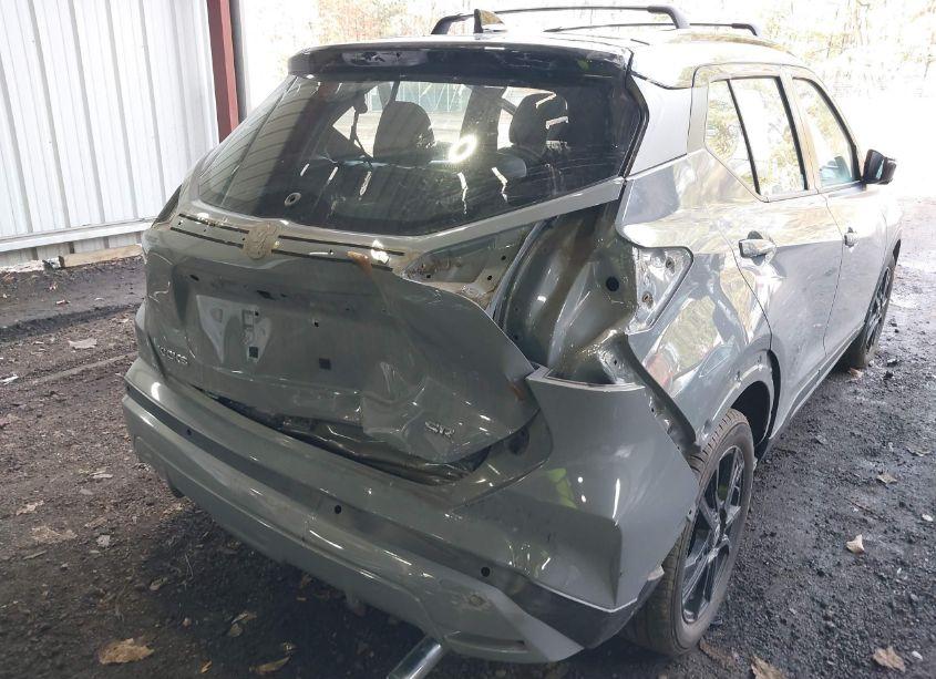 Photo 6 of 2021 Nissan Kicks SR XTRONIC CVT (VIN 3N1CP5DV5ML493052)