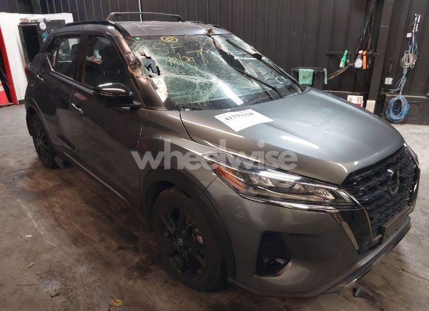 2021 Nissan Kicks SR XTRONIC CVT (VIN 3N1CP5DV5ML530505) main photo