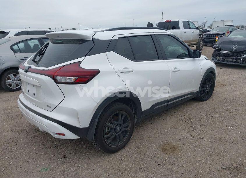Photo 4 of 2023 Nissan Kicks SR XTRONIC CVT (VIN 3N1CP5DV5PL477504)