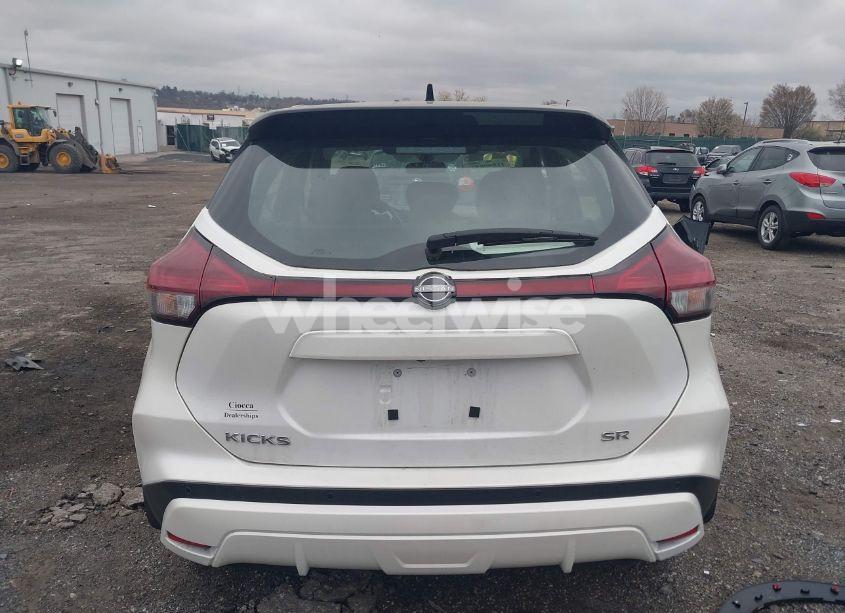 Photo 15 of 2024 Nissan Kicks SR XTRONIC CVT (VIN 3N1CP5DV5RL478607)