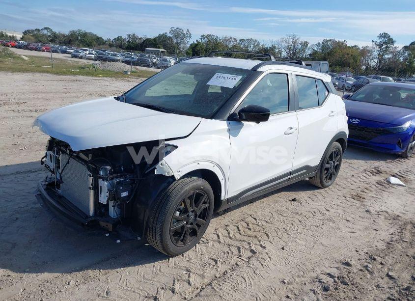 Photo 2 of 2024 Nissan Kicks SR XTRONIC CVT (VIN 3N1CP5DV5RL529975)