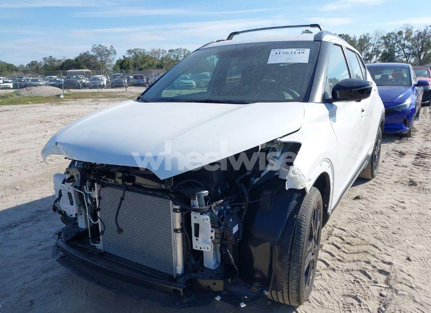 Photo 6 of 2024 Nissan Kicks SR XTRONIC CVT (VIN 3N1CP5DV5RL529975)