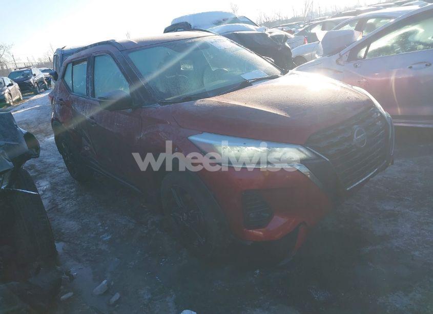 2021 Nissan Kicks SR XTRONIC CVT (VIN 3N1CP5DV6ML536619) main photo