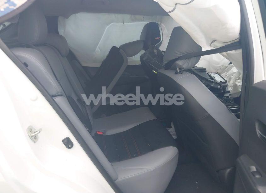 Photo 8 of 2023 Nissan Kicks SR XTRONIC CVT (VIN 3N1CP5DV6PL570998)