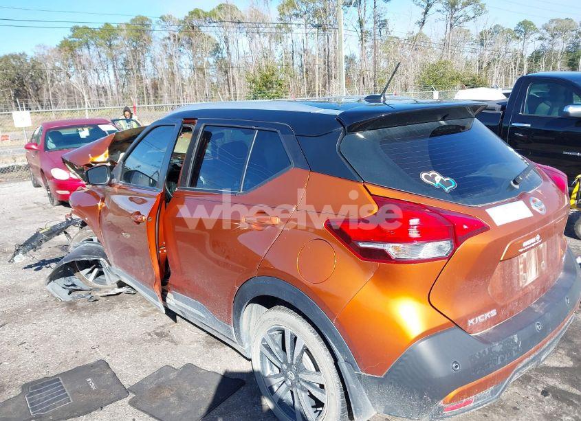 Photo 3 of 2020 Nissan Kicks SR XTRONIC CVT (VIN 3N1CP5DV7LL513624)