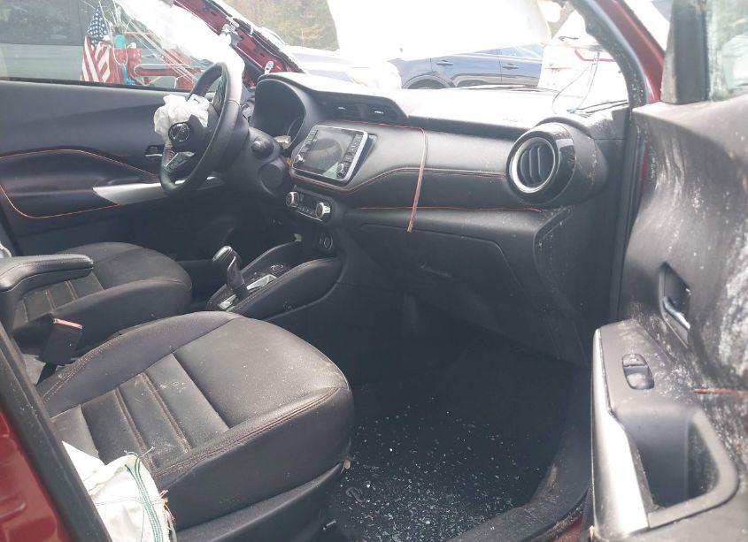 Photo 5 of 2020 Nissan Kicks SR XTRONIC CVT (VIN 3N1CP5DV7LL546221)