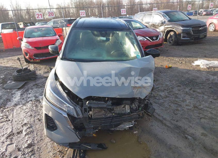 Photo 13 of 2021 Nissan Kicks SR XTRONIC CVT (VIN 3N1CP5DV7ML481159)