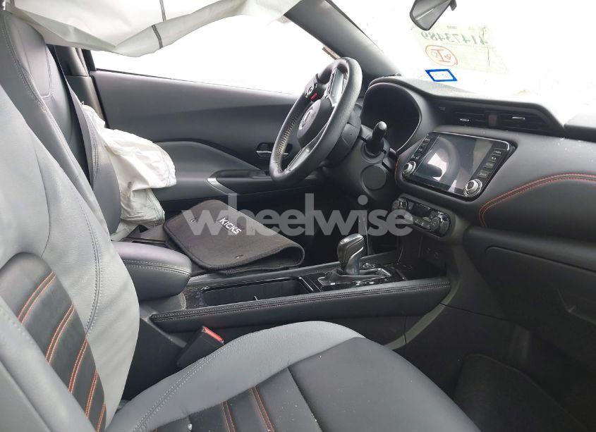 Photo 5 of 2021 Nissan Kicks SR XTRONIC CVT (VIN 3N1CP5DV7ML520557)