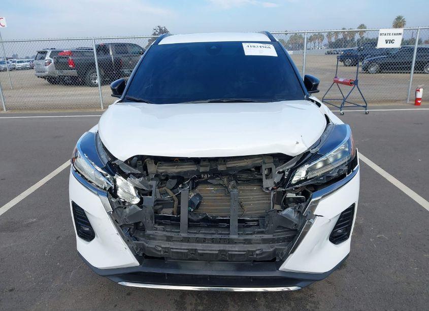 Photo 13 of 2022 Nissan Kicks SR XTRONIC CVT (VIN 3N1CP5DV7NL516302)