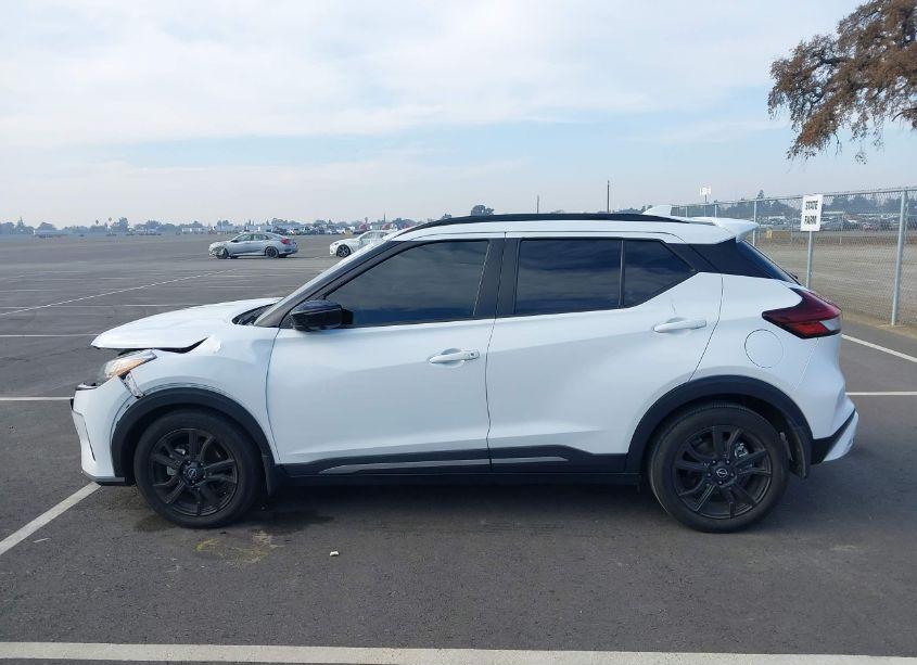 Photo 15 of 2022 Nissan Kicks SR XTRONIC CVT (VIN 3N1CP5DV7NL516302)