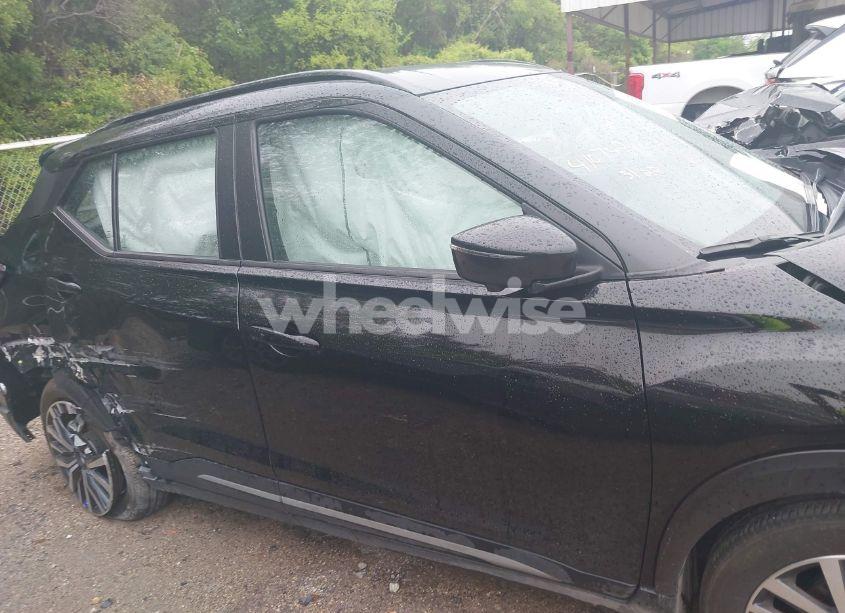 Photo 14 of 2024 Nissan Kicks SR XTRONIC CVT (VIN 3N1CP5DV7RL473473)