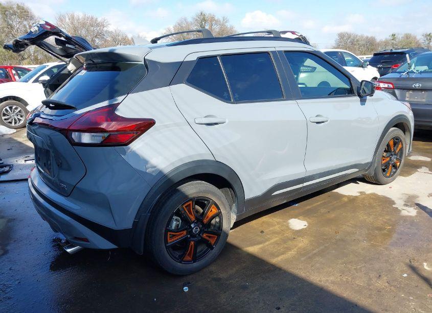 Photo 4 of 2021 Nissan Kicks SR XTRONIC CVT (VIN 3N1CP5DV8ML518879)