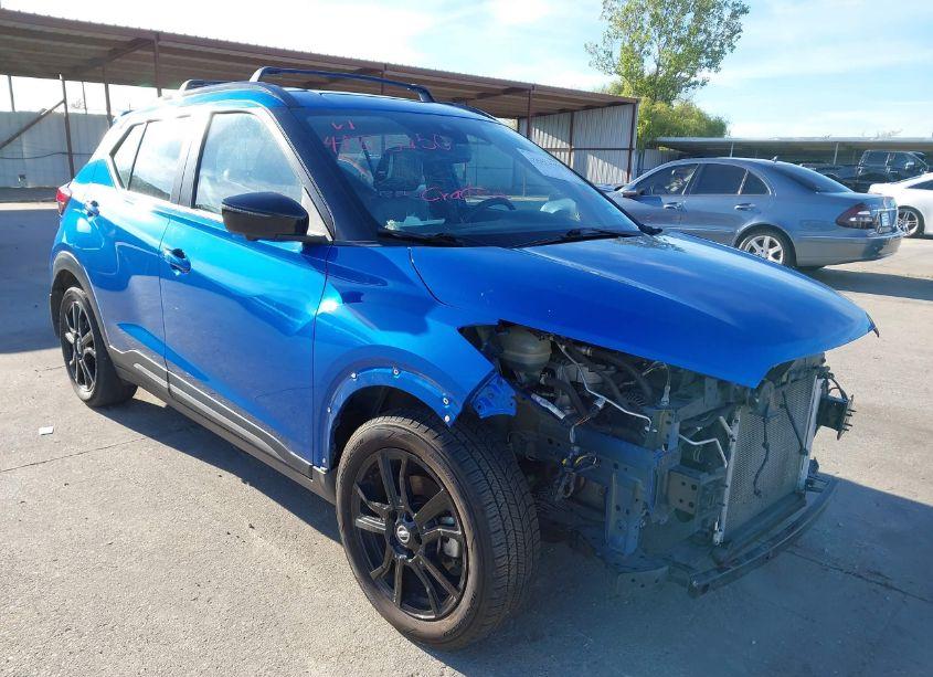 2021 Nissan Kicks SR XTRONIC CVT (VIN 3N1CP5DV8ML537447) main photo