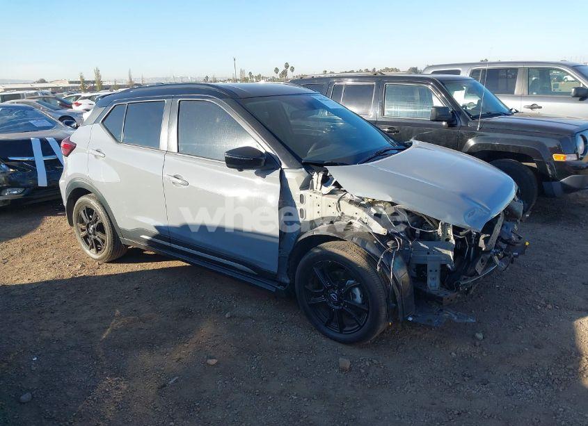 2023 Nissan Kicks SR XTRONIC CVT (VIN 3N1CP5DV8PL533385) main photo