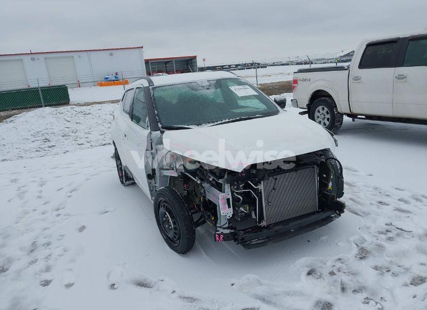 Photo 6 of 2023 Nissan Kicks SR XTRONIC CVT (VIN 3N1CP5DV8PL534178)