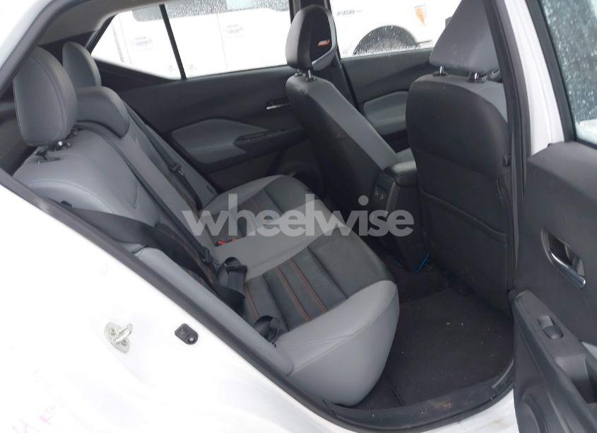 Photo 8 of 2023 Nissan Kicks SR XTRONIC CVT (VIN 3N1CP5DV8PL534178)