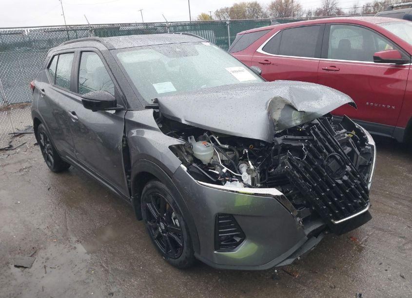 2024 Nissan Kicks SR XTRONIC CVT (VIN 3N1CP5DV8RL562839) main photo