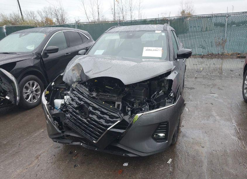 Photo 6 of 2024 Nissan Kicks SR XTRONIC CVT (VIN 3N1CP5DV8RL562839)