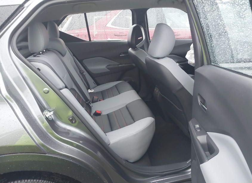 Photo 8 of 2024 Nissan Kicks SR XTRONIC CVT (VIN 3N1CP5DV8RL562839)