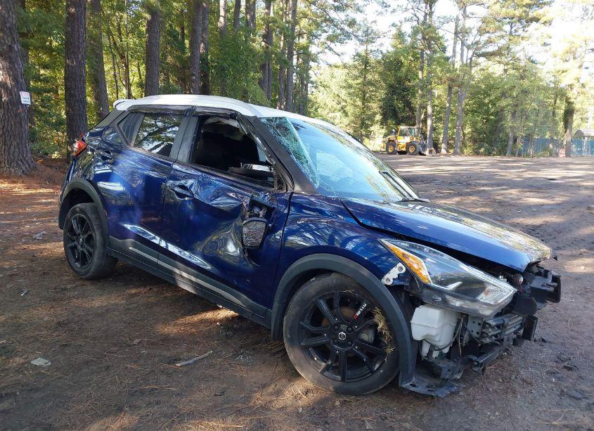 2020 Nissan Kicks SR XTRONIC CVT (VIN 3N1CP5DV9LL568625) main photo