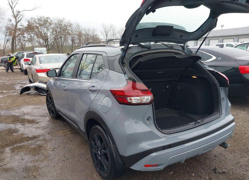 Photo 3 of 2021 Nissan Kicks SR XTRONIC CVT (VIN 3N1CP5DV9ML490140)