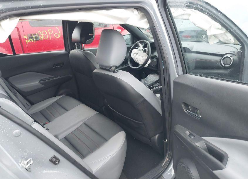 Photo 8 of 2021 Nissan Kicks SR XTRONIC CVT (VIN 3N1CP5DV9ML490140)