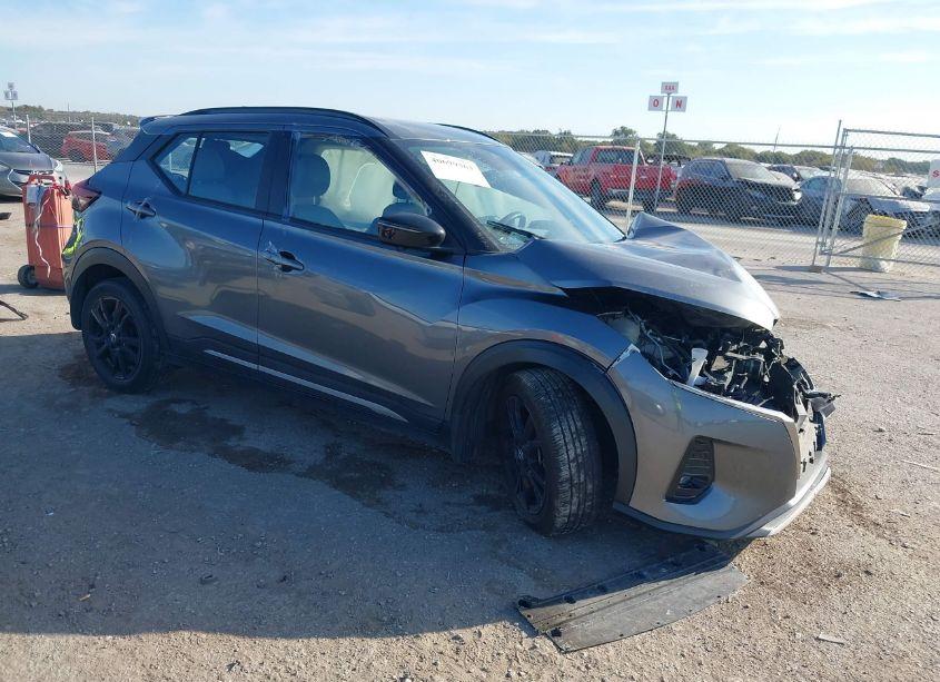 2021 Nissan Kicks SR XTRONIC CVT (VIN 3N1CP5DV9ML506319) main photo