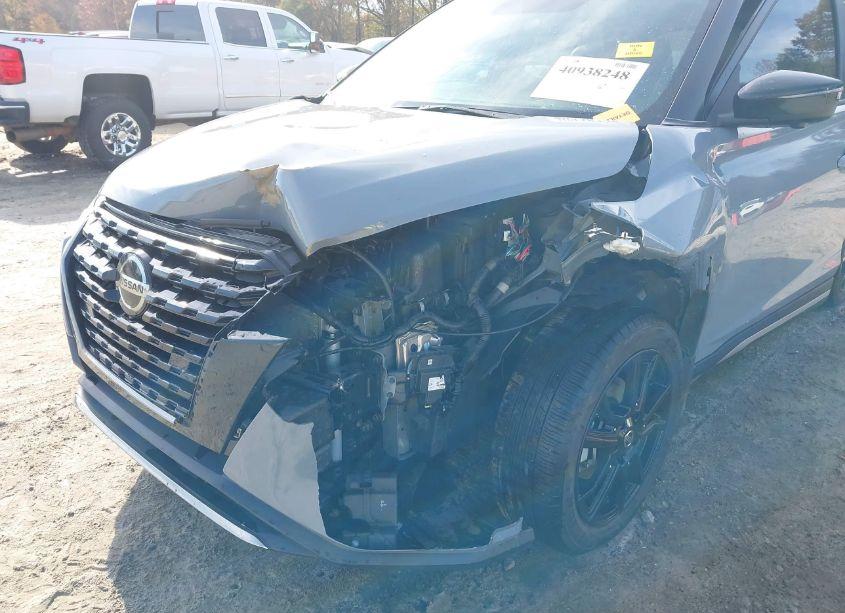 Photo 6 of 2021 Nissan Kicks SR XTRONIC CVT (VIN 3N1CP5DV9ML554483)