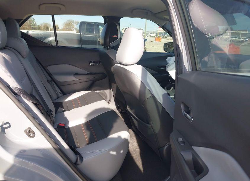 Photo 8 of 2021 Nissan Kicks SR XTRONIC CVT (VIN 3N1CP5DV9ML554483)