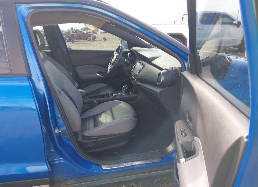 Photo 5 of 2021 Nissan Kicks SR XTRONIC CVT (VIN 3N1CP5DV9ML562812)