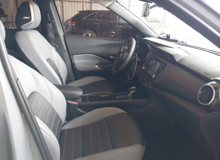 Photo 5 of 2023 Nissan Kicks SR XTRONIC CVT (VIN 3N1CP5DV9PL525716)