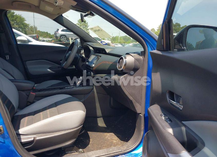 Photo 5 of 2023 Nissan Kicks SR XTRONIC CVT (VIN 3N1CP5DV9PL555623)