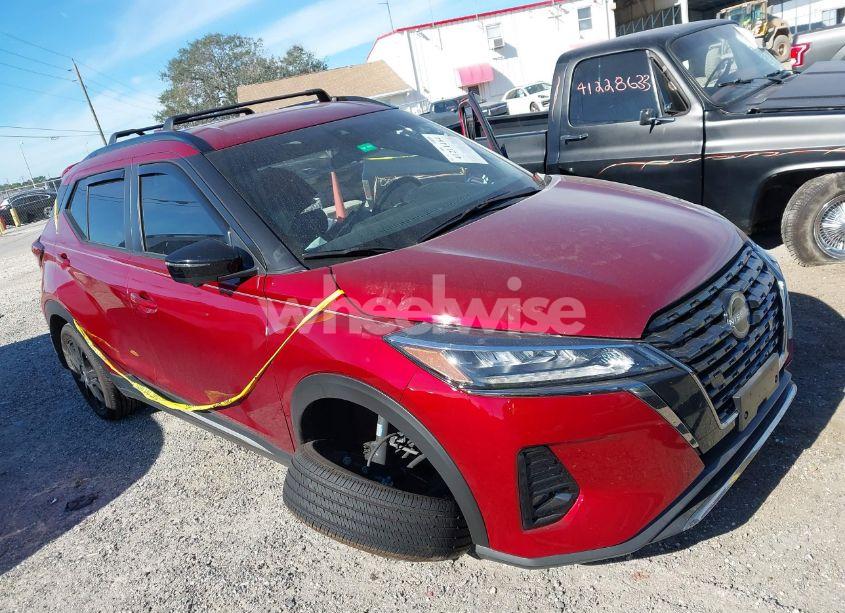 2024 Nissan Kicks SR XTRONIC CVT (VIN 3N1CP5DV9RL529929) main photo