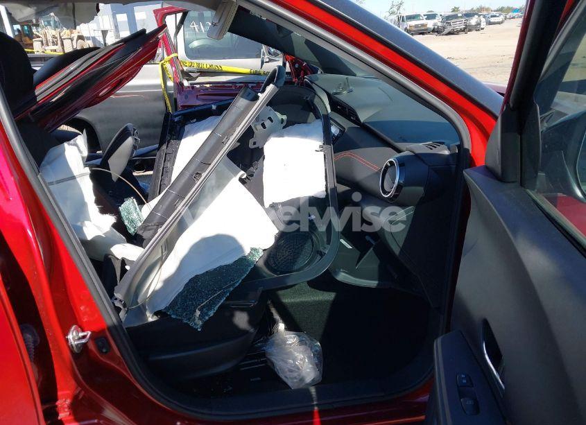 Photo 5 of 2024 Nissan Kicks SR XTRONIC CVT (VIN 3N1CP5DV9RL529929)