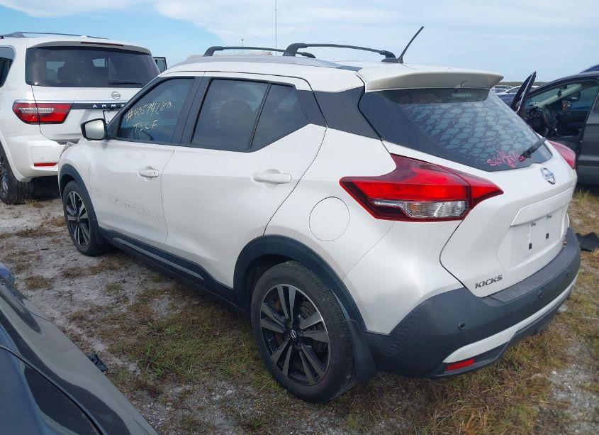 Photo 3 of 2020 Nissan Kicks SR XTRONIC CVT (VIN 3N1CP5DVXLL527808)