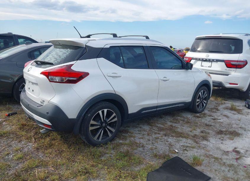 Photo 4 of 2020 Nissan Kicks SR XTRONIC CVT (VIN 3N1CP5DVXLL527808)