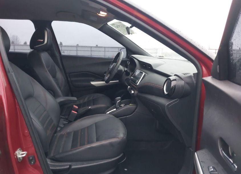 Photo 5 of 2020 Nissan Kicks SR XTRONIC CVT (VIN 3N1CP5DVXLL529817)