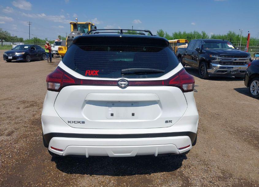 Photo 16 of 2022 Nissan Kicks SR XTRONIC CVT (VIN 3N1CP5DVXNL500238)
