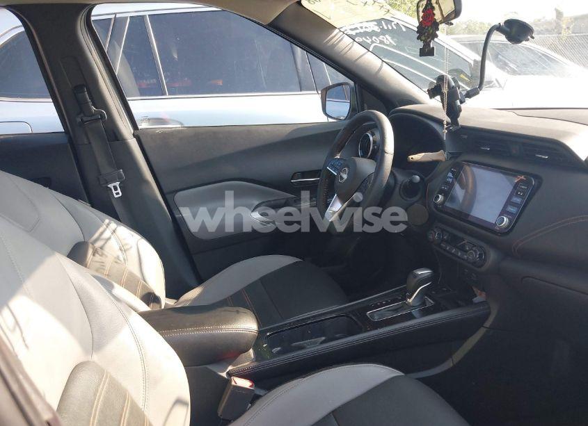 Photo 5 of 2023 Nissan Kicks SR XTRONIC CVT (VIN 3N1CP5DVXPL502221)